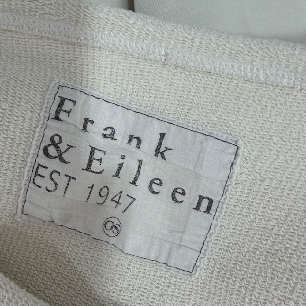 Frank & Eileen White Relaxed Short Sleeve sweatshirt Pullover - Picture 7 of 11